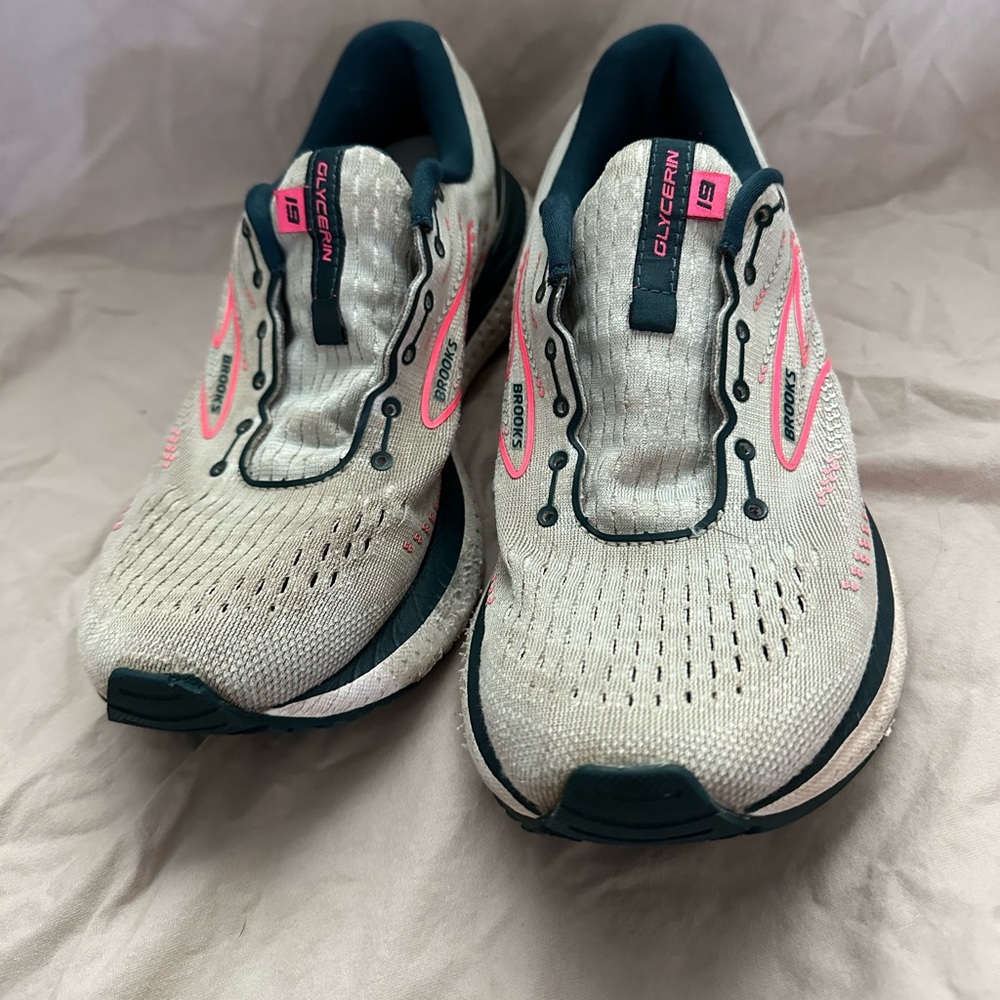 Brooks Glycerin 19 Running Shoes
